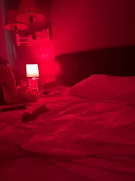 Snapshot of cloudyplay661 chatting on 02.13.26 cloudyplay661 online show from 02.13.26