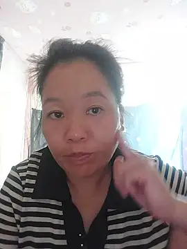 Snapshot of donaaa2 chatting on 06.22.26 donaaa2 online show from 06.22.26