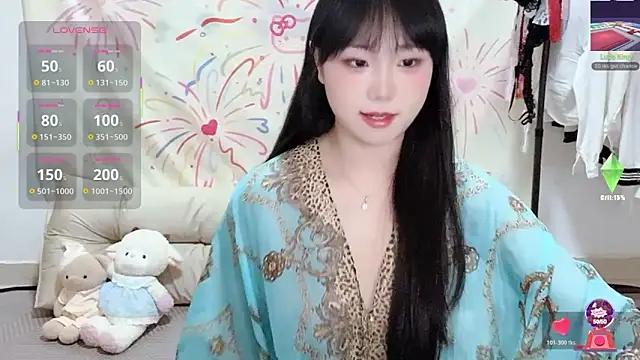 xiaoguai99 online show from 05.06.26