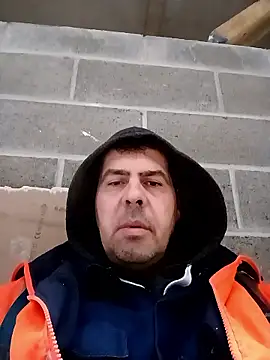 Snapshot of GrowledTyndale chatting on 01.15.26 GrowledTyndale online show from 01.15.26