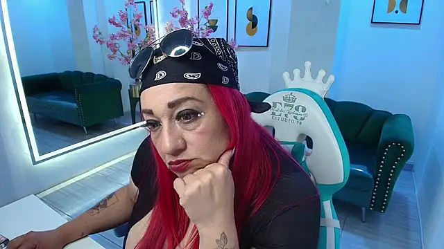 Hannah andrews online show from 01.13.26