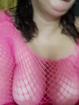 Snapshot of charmoutak_nada chatting on 08.02.26 charmoutak nada online show from 08.02.26
