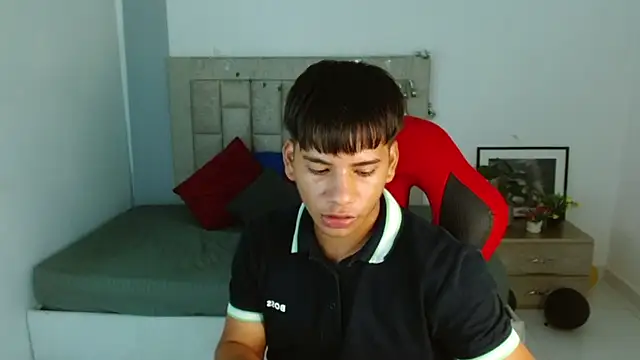 Snapshot of Jay_fox1 chatting on 01.10.26 Jay fox1 online show from 01.10.26