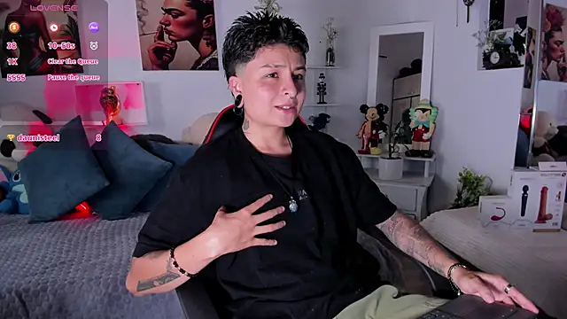 Zury Ramirez online show from 01.13.26