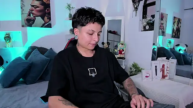 Zury Ramirez online show from 01.16.26