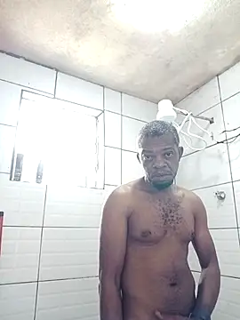 Snapshot of Negaomalinha1 chatting on 02.14.26 Negaomalinha1 online show from 02.14.26