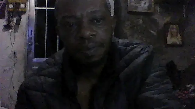Snapshot of Negaomalinha1 chatting on 06.11.26 Negaomalinha1 online show from 06.11.26