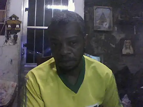 Snapshot of Negaomalinha1 chatting on 06.13.26 Negaomalinha1 online show from 06.13.26