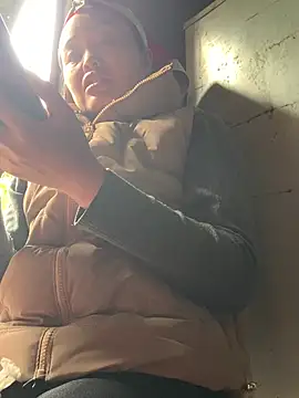 hinicky-0 online show from 02.23.26