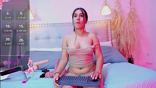 Mia dolls18 online show from 04.15.26