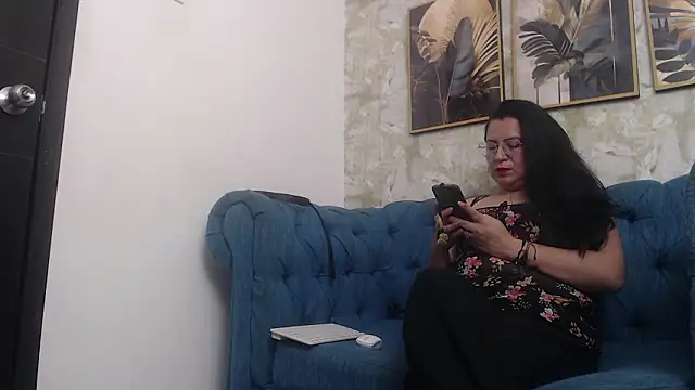 Snapshot of Helen_Novoa chatting on 03.01.26 Helen Novoa online show from 03.01.26