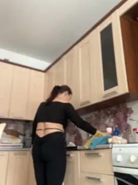 AlexaYvonne online show from 02.04.26