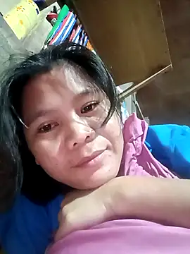 Snapshot of Hannah_4u chatting on 02.15.26 Hannah 4u online show from 02.15.26