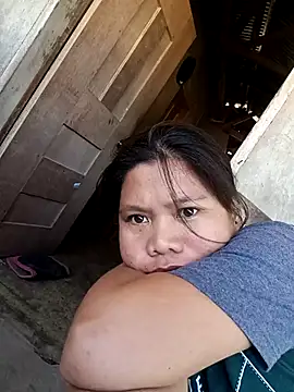 Snapshot of Hannah_4u chatting on 02.17.26 Hannah 4u online show from 02.17.26