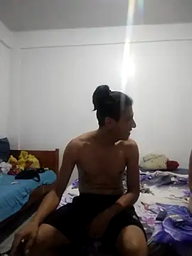 Rodrigohernan19 online show from 01.10.26