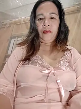 Snapshot of Clinic_139 chatting on 02.28.26 Clinic 139 online show from 02.28.26