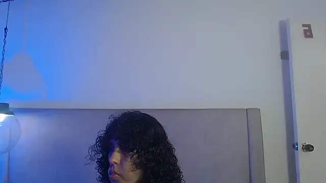 ZoeFox5 online show from 03.08.26