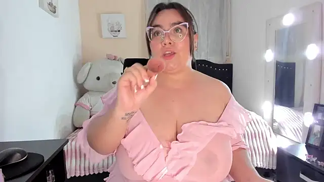 KarlaLannee online show from 04.28.26