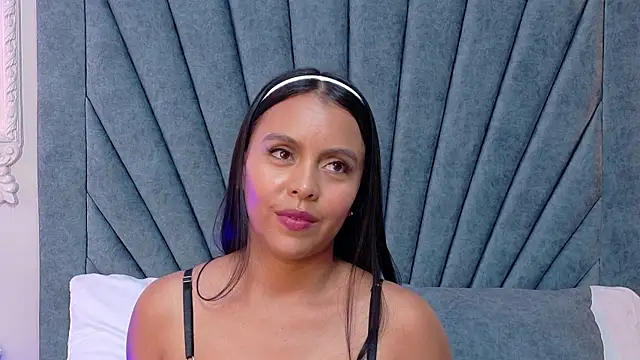 Snapshot of Celeste-Brown- chatting on 01.12.26 Celeste-Brown- online show from 01.12.26