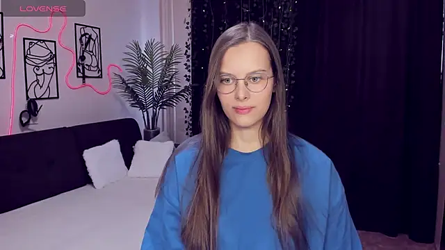 AyumiBlossom online show from 02.23.26