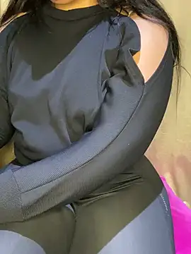 Lina Velvet  online show from 02.17.26