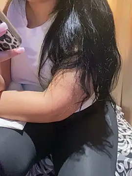 Lina Velvet  online show from 04.19.26