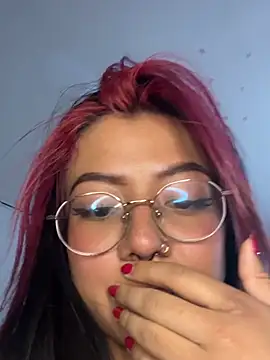 Snapshot of queen_of_you_heart chatting on 02.26.26 queen of you heart online show from 02.26.26