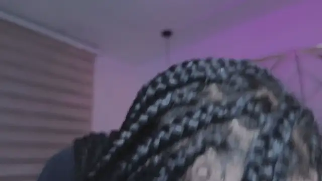 mia gatesvg online show from 03.13.26