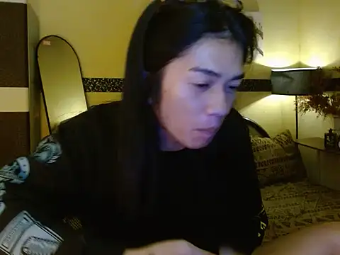 EnviousMaddie online show from 05.08.26