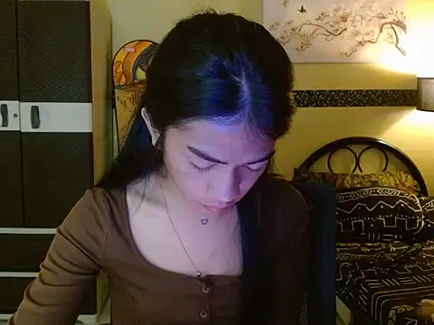 Snapshot of EnviousMaddie chatting on 06.20.26 EnviousMaddie online show from 06.20.26
