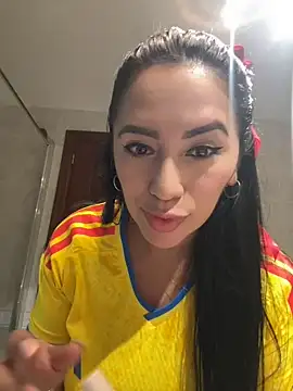 Snapshot of nataliia_queen_ chatting on 06.18.26 nataliia queen online show from 06.18.26