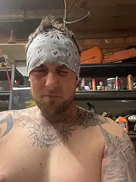 WIDBIGWHITECOCK online show from 04.06.26