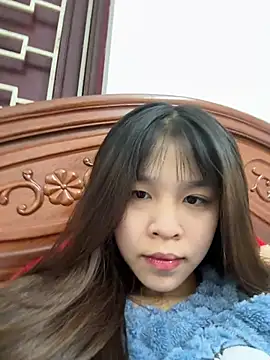 Snapshot of Lyli-122 chatting on 02.01.26 Lyli-122 online show from 02.01.26