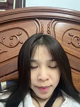 Lyli-122 online show from 04.24.26