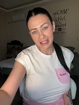 IRISWHITE17 online show from 03.09.26