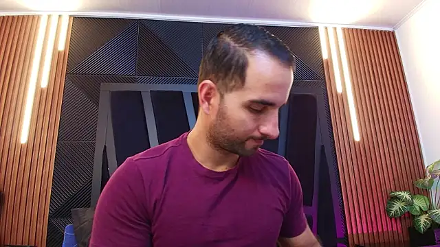 Snapshot of lorenzo_walker_1 chatting on 02.11.26 lorenzo walker 1 online show from 02.11.26