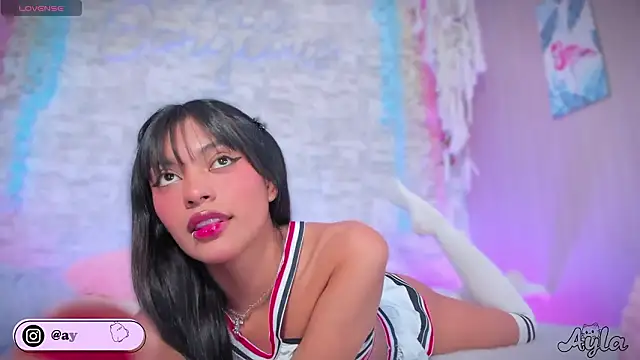 ayla lux online show from 03.13.26