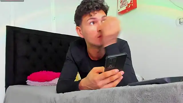 camilo model online show from 04.17.26