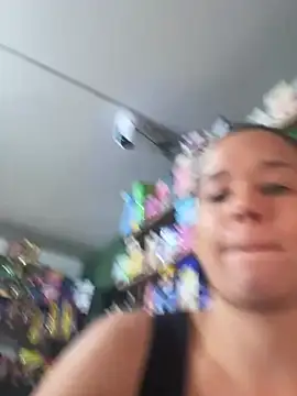 Snapshot of lannabellx chatting on 06.18.26 lannabellx online show from 06.18.26