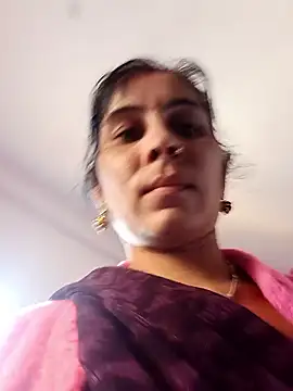 Snapshot of Hot_ree85 chatting on 01.13.26 Hot ree85 online show from 01.13.26