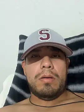 Snapshot of Eddeen chatting on 03.02.26 Eddeen online show from 03.02.26