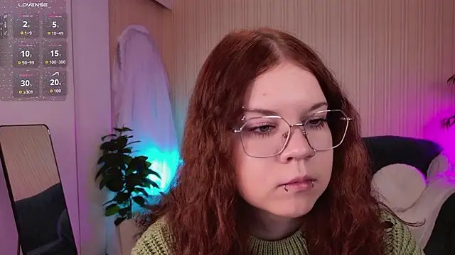 Snapshot of A_Lot_of_Bunny chatting on 02.28.26 A Lot of Bunny online show from 02.28.26