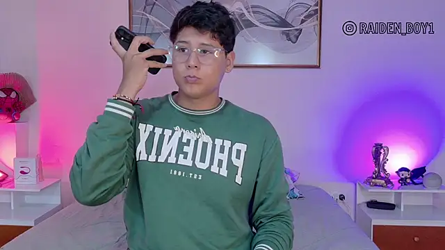 RaidenBoy11 online show from 01.05.26