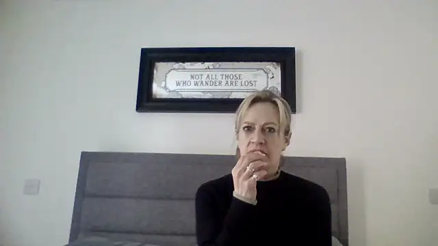 Milfshake227 online show from 03.30.26