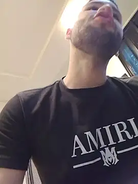 Snapshot of AndyKnoxx chatting on 02.10.26 AndyKnoxx online show from 02.10.26