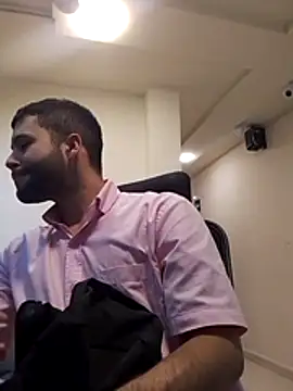 Snapshot of AndyKnoxx chatting on 02.25.26 AndyKnoxx online show from 02.25.26