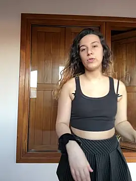 Snapshot of joanaguerreiru chatting on 06.15.26 joanaguerreiru online show from 06.15.26