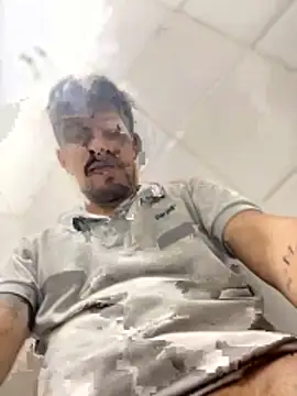 Snapshot of Llavedepalanca chatting on 03.21.26 Llavedepalanca online show from 03.21.26