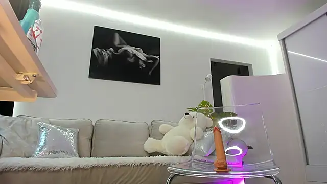 Snapshot of Ivy_Bellee chatting on 03.02.26 Ivy Bellee online show from 03.02.26