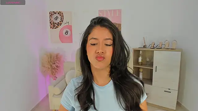 Sussan Monroe online show from 04.22.26